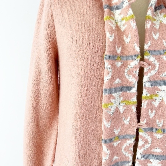 Thursday Island Pastel Pink Sweater Coat with Geometric Trim Winter Spring - Picture 5 of 9